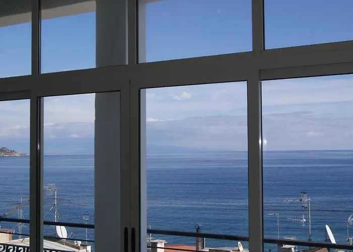 Donna Sicilia Hotel *